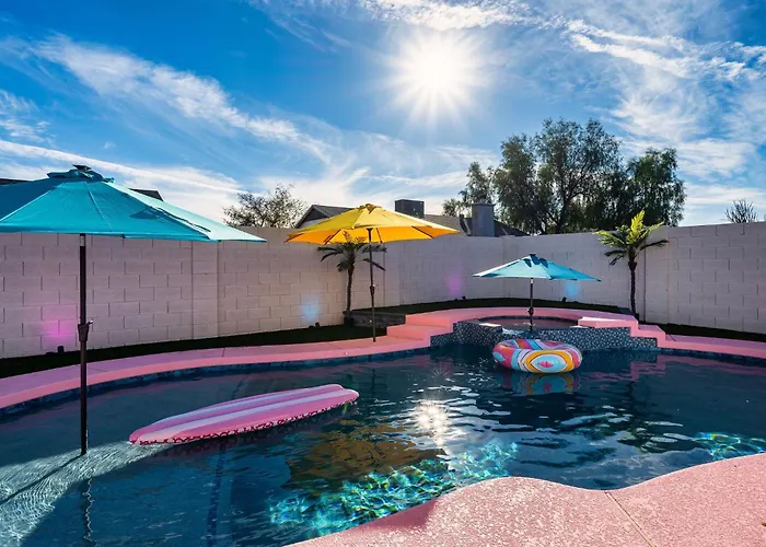 Dollhouse Daydream! Barbie-inspired * Peoria