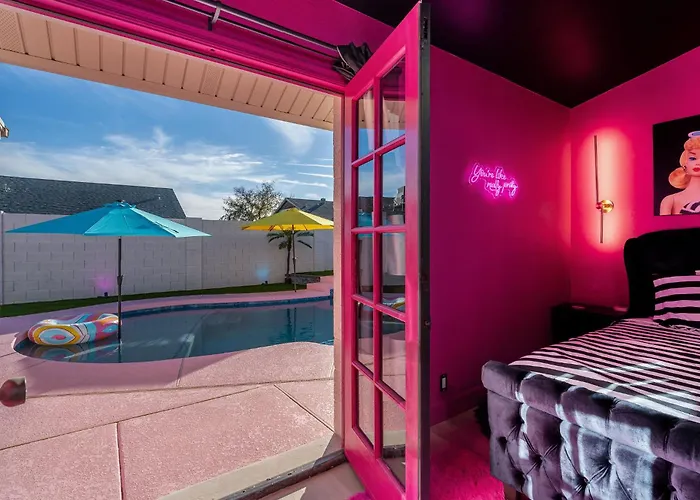 Dollhouse Daydream! Barbie-inspired * Peoria