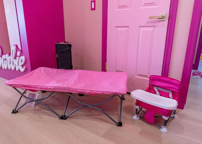 Dollhouse Daydream! Barbie-inspired Holiday home